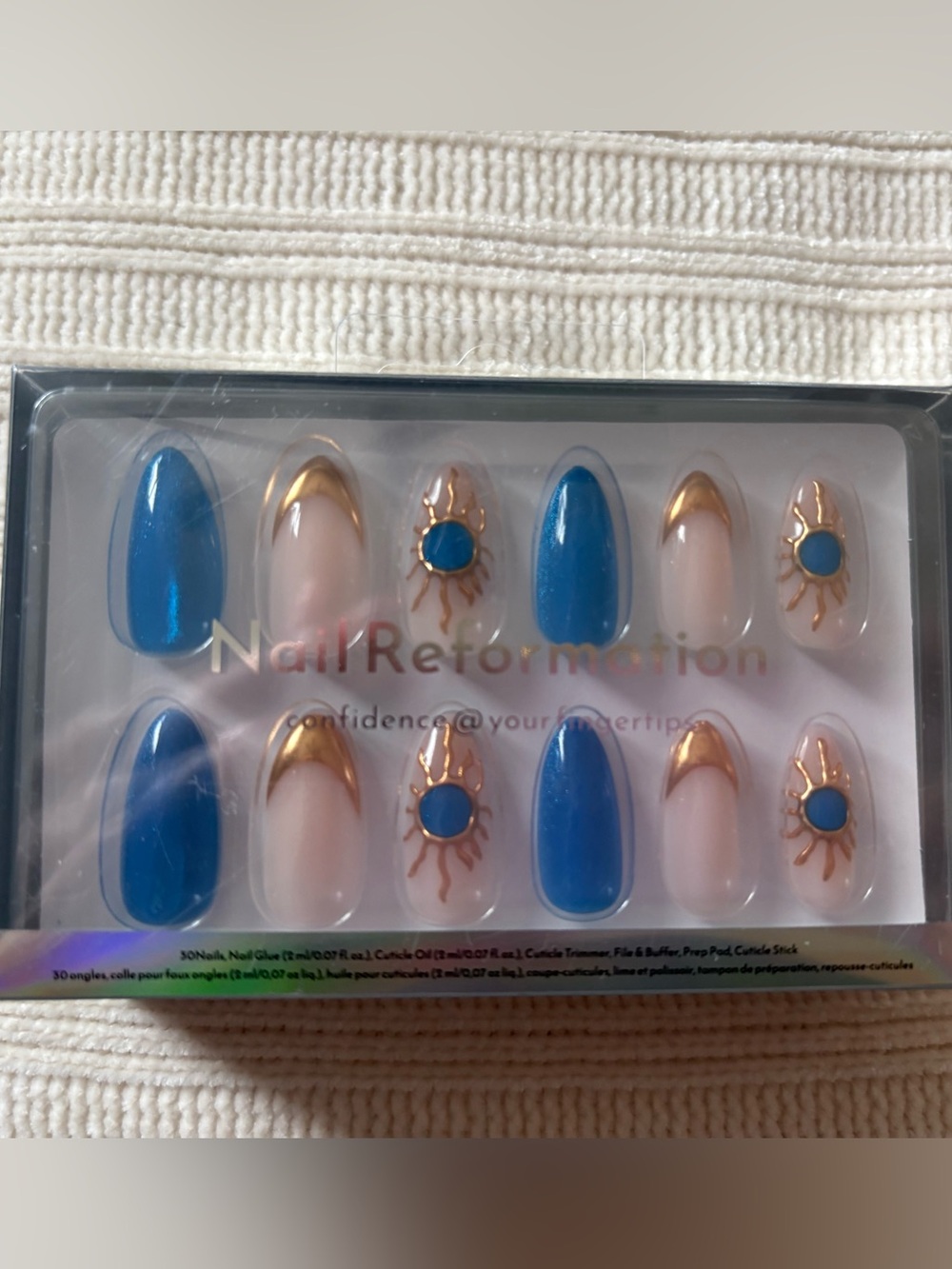 New Nail Reformation Sun & Sky Medium Almond Press on nails.